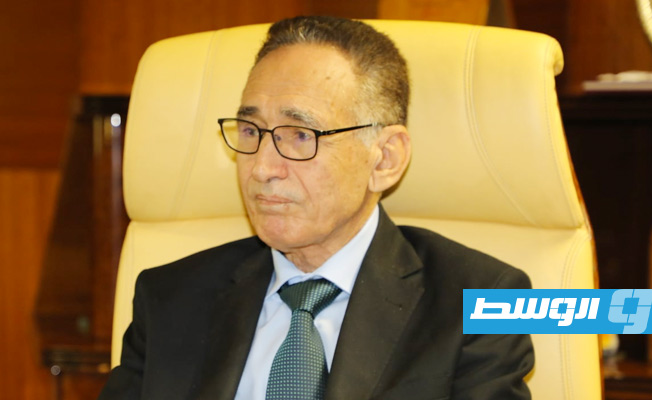 الحويج يطلب الانتهاء من إعداد مشروع تحديد أسعار السلع الأساسية هذا الأسبوع