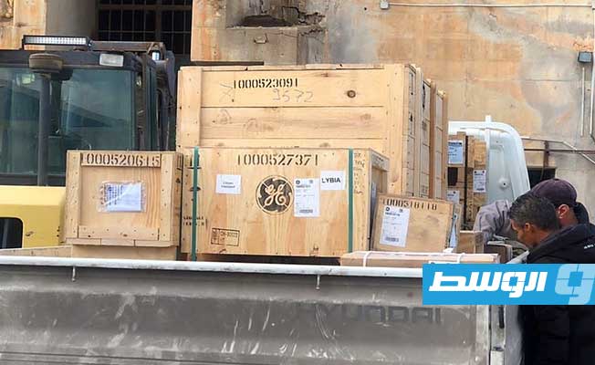 وصول 7 شحنات قطع غيار لمحطتي كهرباء شمال بنغازي والخمس الغازية