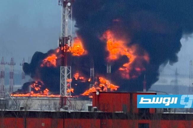 أوكرانيا تستهدف خط أنابيب ومستودع نفط في روسيا بمسيرات