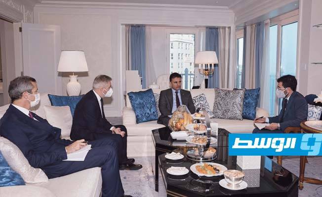 النمروش يبحث مع وزير الدفاع الإيطالي سبل دعم البحرية الليبية