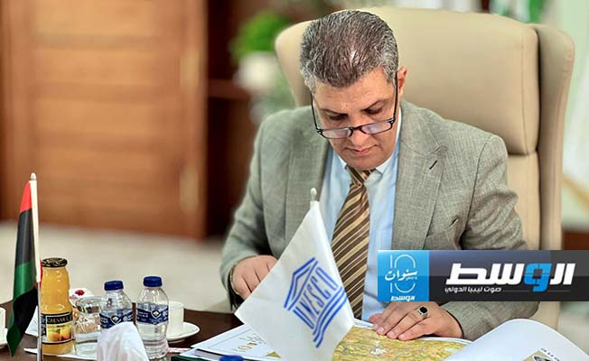 المقريف يقرر منح سنة دراسية استثنائية لتلاميذ استنفدوا مدد الرسوب