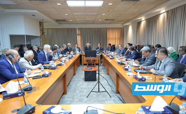 عيسى يطالب المصارف بتطبيق ضوابط مكافحة غسل الأموال وتمويل الإرهاب