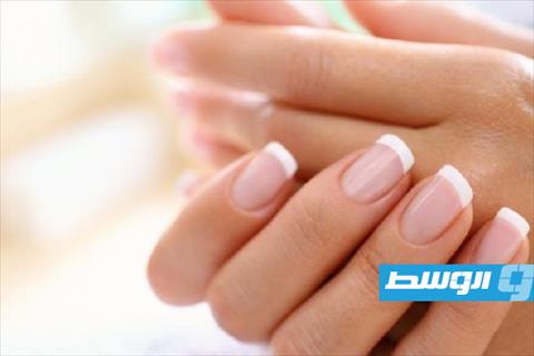 سيروم طبيعي لتطويل الأظافر والعناية بها