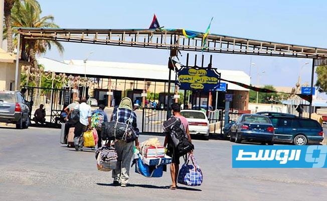 «الخارجية التونسية» تنشر تفاصيل البروتوكول الصحي بالمعابر البرية والجوية مع ليبيا