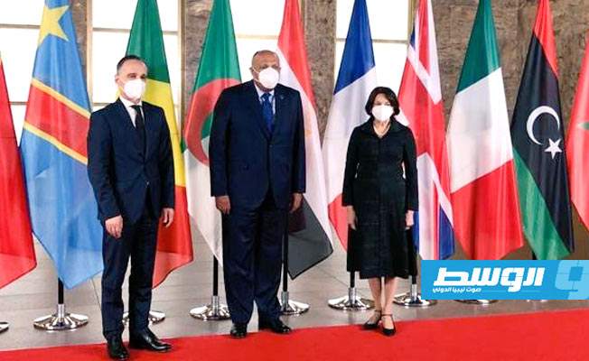 شكري: مصر تساند إطلاق عملية سياسية شاملة تحقق انسحاب القوات الأجنبية من ليبيا