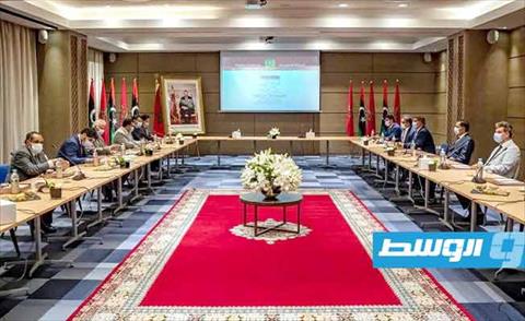نشطاء وأكاديميون وحقوقيون يرفضون مخرجات لجنة «6+6»