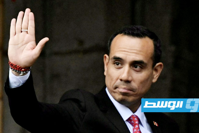 البيرو: البرلمان يصوت لانتخاب رئيس موقت جديد لمدة شهرين