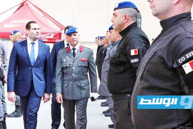 متهم بتعذيب المهاجرين.. مالطا تعلن قرارها بخصوص مبعوثها الخاص إلى ليبيا