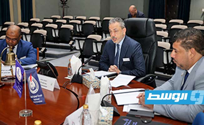 بن قدارة يشيد بتنفيذ شركة سرت لمشروع تقنيات الحقول الذكية في 2023