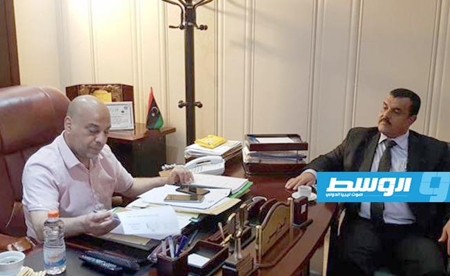 منير عصر يوجه بتوفير احتياجات ترهونة