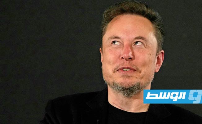 إيلون ماسك يهدد بمقاضاة منظمة تراقب وسائل الإعلام بعد تعرض منصته للهجوم