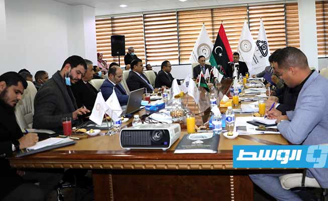 Minister of Economy holds meeting on investment opportunities in Southern Libya