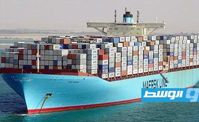 «ميرسك» تعيد توجيه سفنها عبر الرجاء الصالح لتجنب المرور بالبحر الأحمر