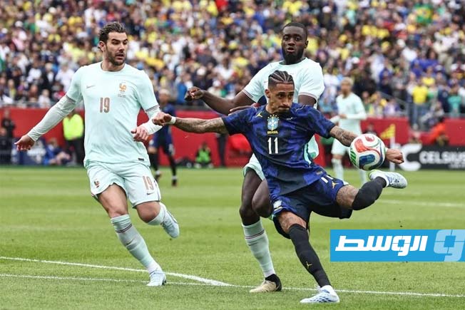 برشلونة يعلن مدة غياب رافينيا بعد إصابته مع منتخب البرازيل