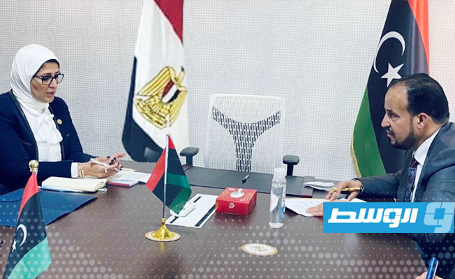 مذكرة تفاهم: معاملة الليبيين مثل المصريين في تلقي العلاج