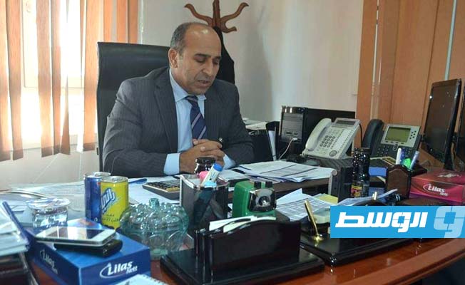 العكاري: عرض النقود حاليا في حدود 117 مليار دينار.. وعدم استثمارها يضر الاقتصاد الليبي