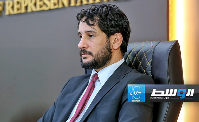 مصباح دومة يطالب النائب العام بالتحقيق في «منع» نواب من السفر إلى بنغازي
