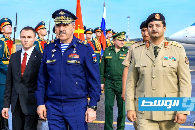 خالد حفتر يبحث في روسيا تعزيز التعاون في المجال الدفاعي