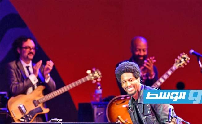 «أوميكرون» يرجئ احتفال توزيع جوائز «غرامي»