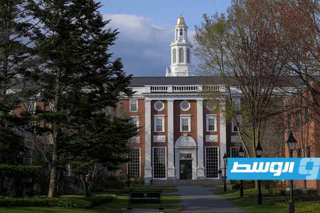 جامعة هارفارد تقاضي ترامب بسبب خفضه تمويلها