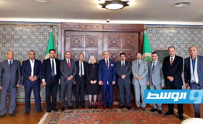 الجامعة العربية تبحث مع ممثلي «الاتحاد العام للأدباء والكتاب العرب» عقد دورة طارئة لدعم غزة