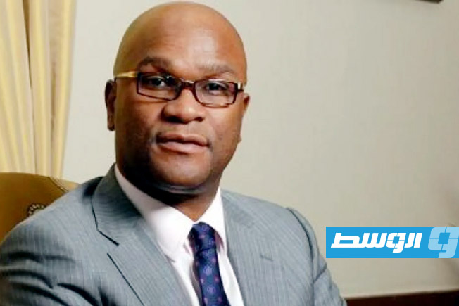التحقيق في مقتل سفير جنوب أفريقيا في باريس إثر سقوطه من الطابق الـ22