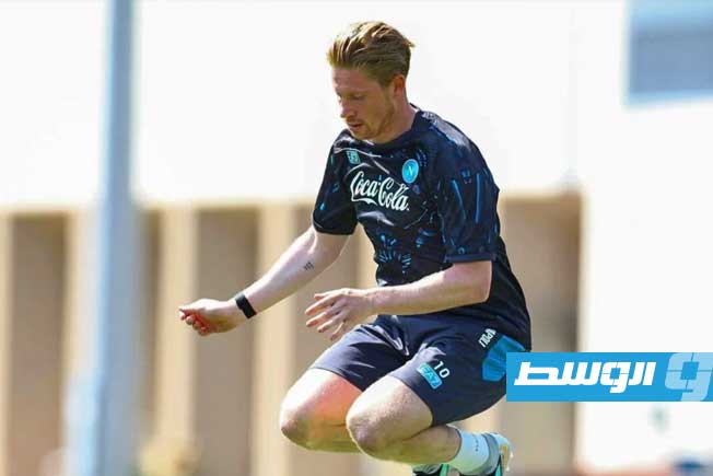 كيفن دي بروين: ارتداء «شورت» مارادونا شرف كبير