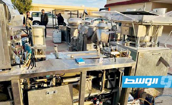بالصور.. ضبط وكر لتزييف الأدوية في طبرق