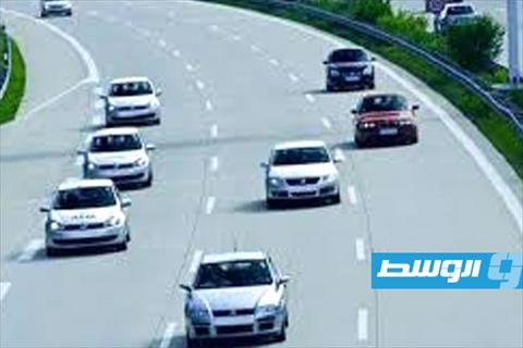 5 نصائح أساسية لرحلة أكثر أمانًا على الطرق السريعة