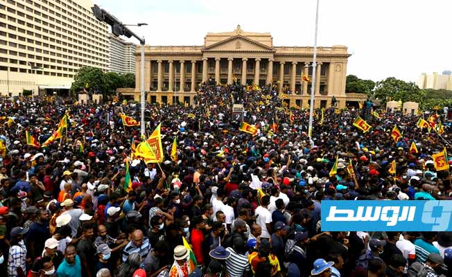 سريلانكا.. الهدوء يعود تدريجيا بعد موافقة رئيس البلاد ورئيس الوزراء على الاستقالة