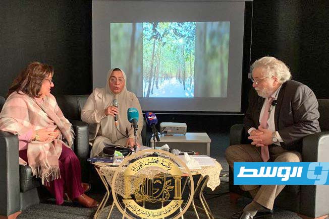 جلسة حوارية حول «سفر الغابة» للقاصة عزة المقهور