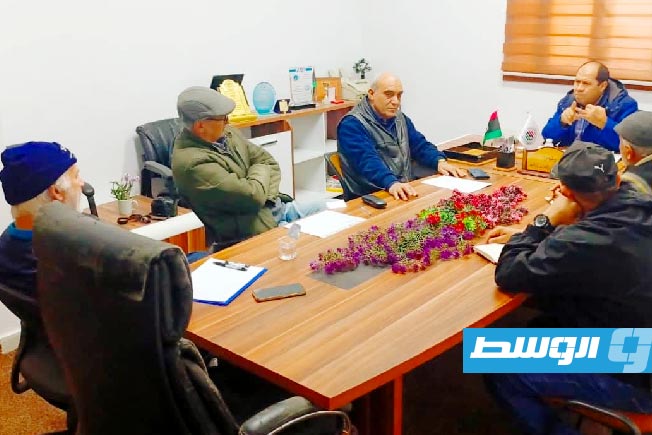الاتحاد الليبي للألعاب المائية يبحث وضع برنامج لمنافسات موسم 2026