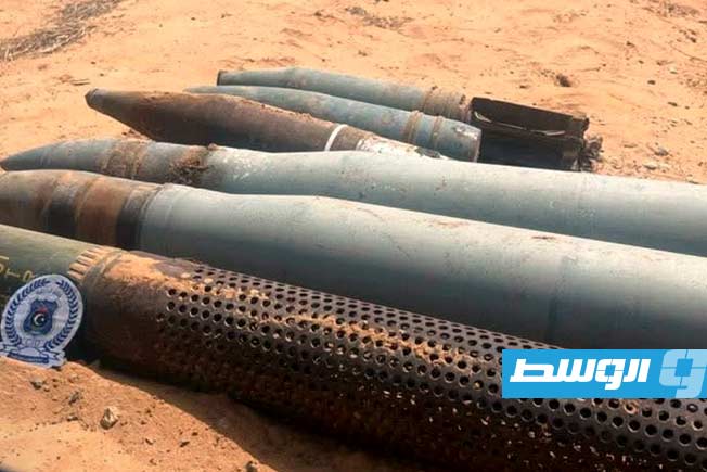 انتشال قذائف غير متفجرة بمزرعة في الزاوية
