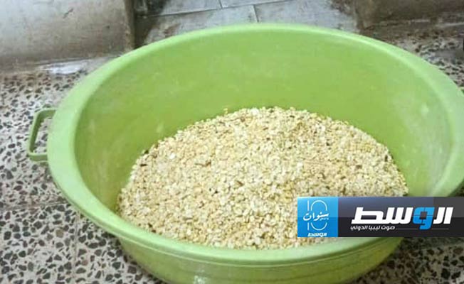 حشرات ومخدرات.. مخالفات صادمة في مخبز بالزنتان