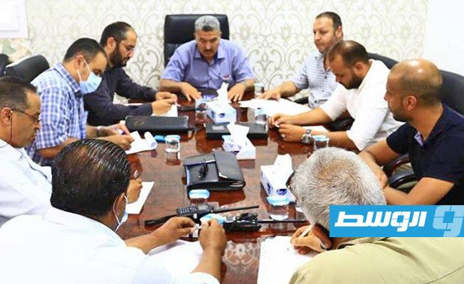 لجنة منح أذونات التشغيل بمصلحة المطارات تبحث إمكانات مطار معيتيقة