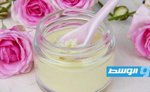 مزيل عرق من الشبة والألوفيرا