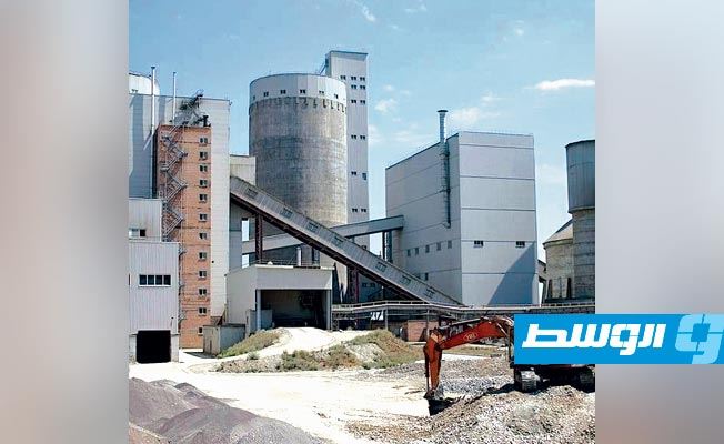 «الأهلية للأسمنت» تعرض مكافأة مالية لاسترجاع معدات فقدتها خلال «حرب العاصمة»