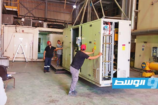 تجديد الوحدة الغازية بمحطة كهرباء الزاوية