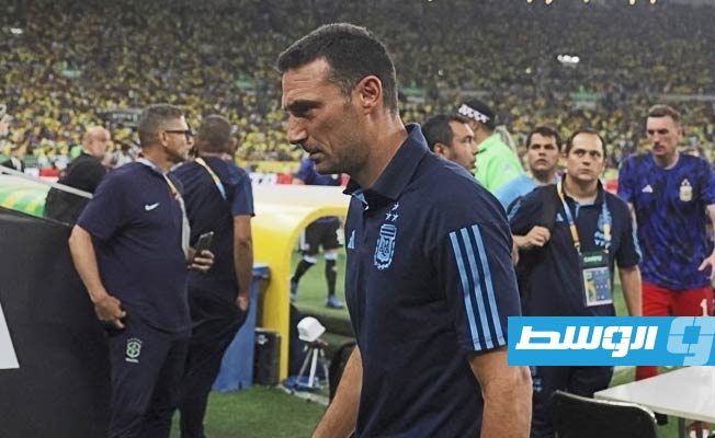 سكالوني يكرر التلميح بترك تدريب منتخب الأرجنتين