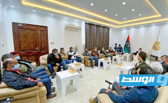 رابطة أسر الشهداء والجرحى يطالبون عقيلة صالح بإنشاء هيئة لرعايتهم