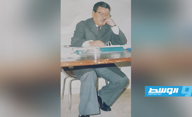 في مثل هذا اليوم رحل الكاتب والمذيع الطاهر رحومة