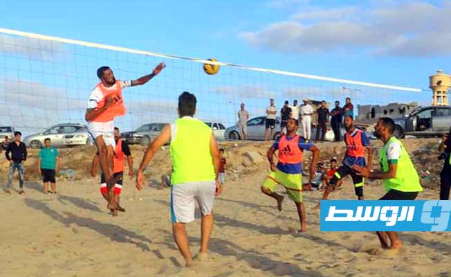 انطلاق مهرجان سرت الصيفي الثاني لكرة الطائرة الشاطئية