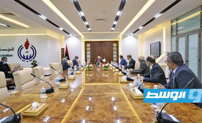 مؤسسة النفط توجه شركة الحفر للتركيز على تدريب العاملين لمكافحة فوران الآبار