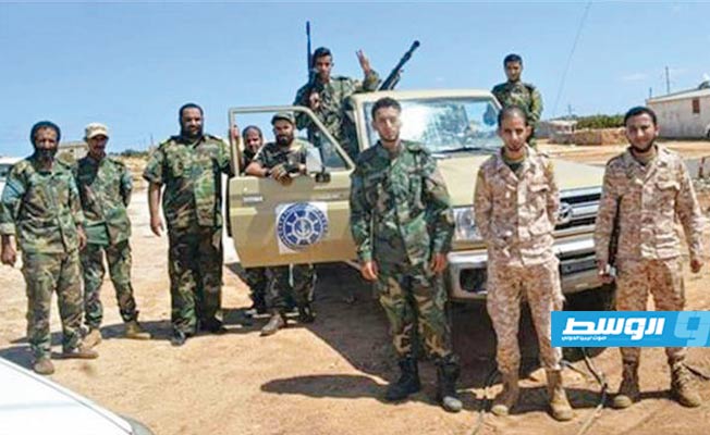 مداهمة منازل بالنوفلية يشتبه في انضمام أبنائهم إلى قوات الجضران