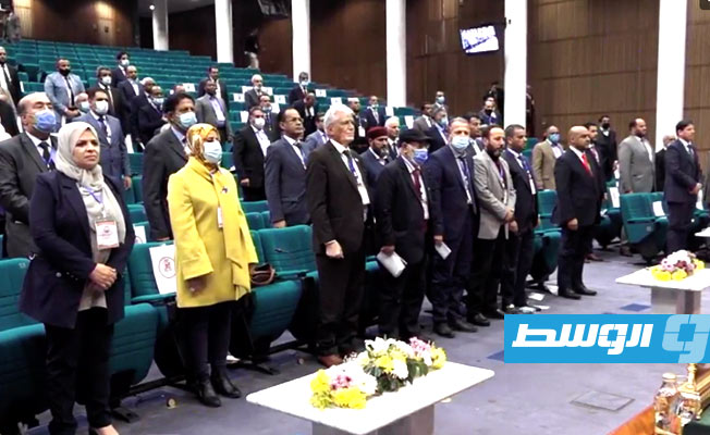 بدء جلسة مجلس النواب لمناقشة منح الثقة للحكومة الجديدة بحضور 132 نائبا