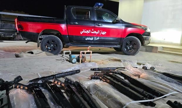 ضبط شحنة مهربة من معدات الصيد والألعاب النارية في البطنان