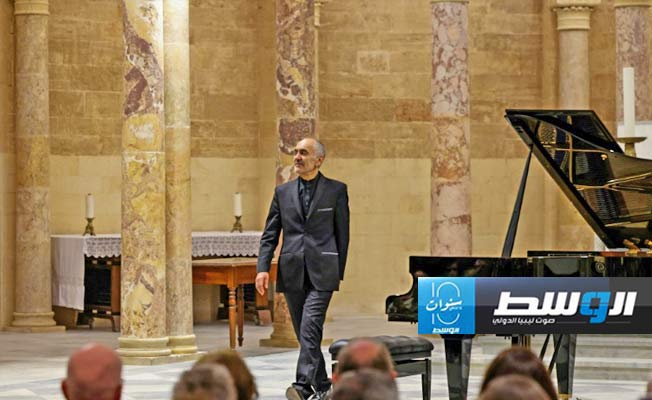 «الروحانية» و«العذوبة» و«رائحة لبنان» معزوفات عبدالرحمن الباشا في بيروت