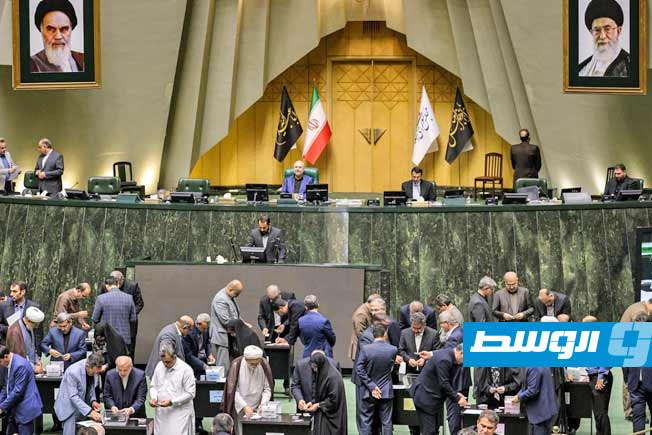 مجلس الشورى الإيراني يصادق على تعيين زاده وزيرًا للاقتصاد