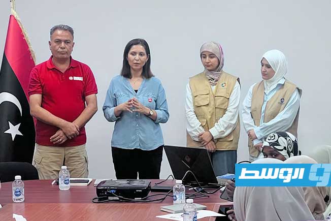 جلسة توعوية لسيدات من «تاورغاء» حول مخاطر الذخائر المتفجرة
