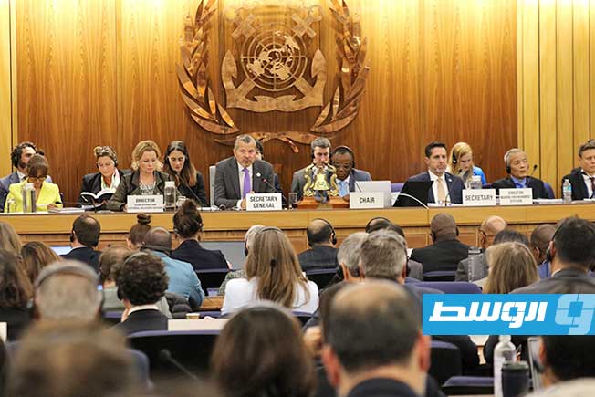 إرجاء اتفاق عالمي بشأن خفض انبعاثات الكربون من السفن بضغط أميركي